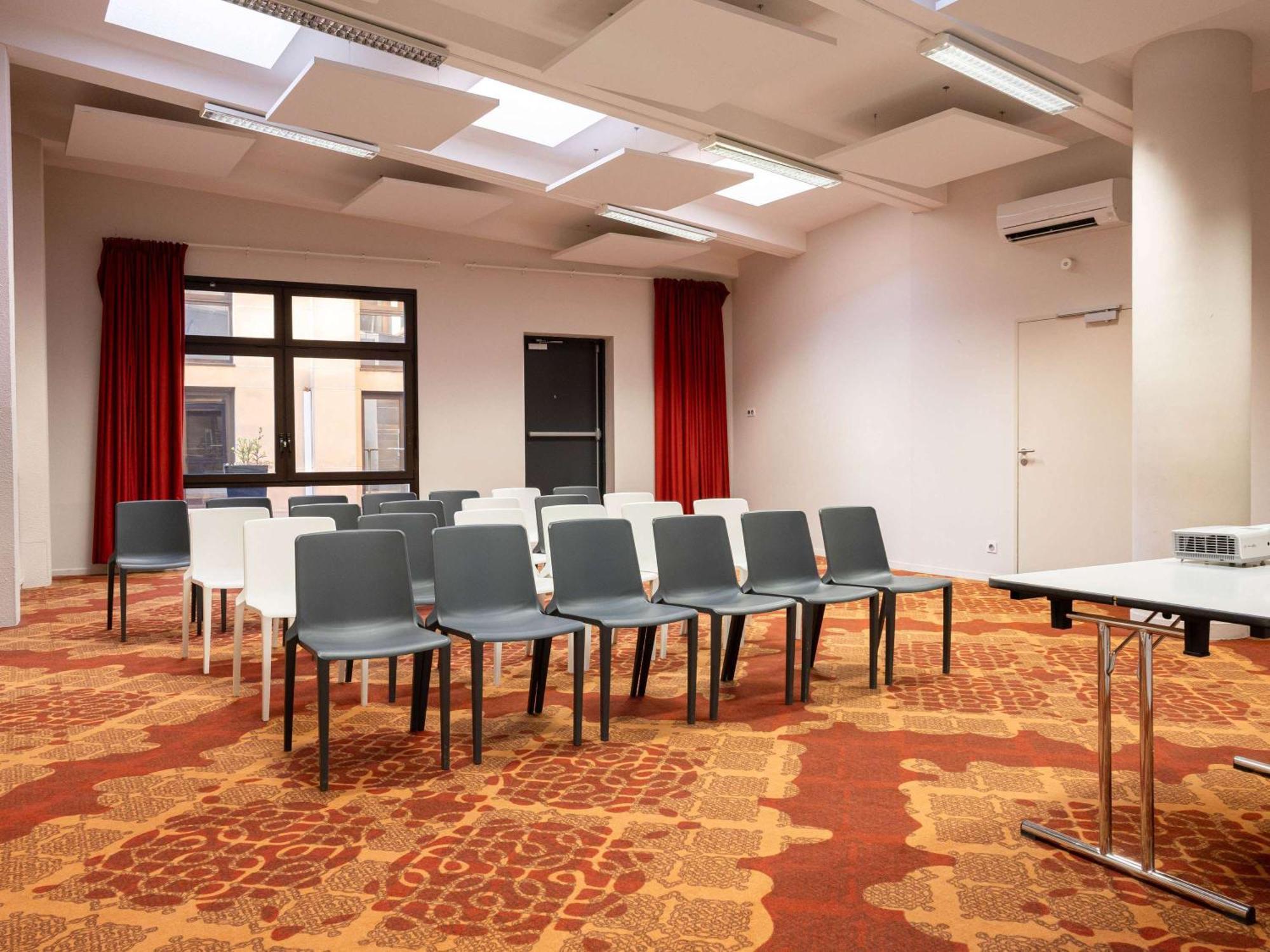 Ibis Styles Albi Centre Le Theatro Hotel Buitenkant foto